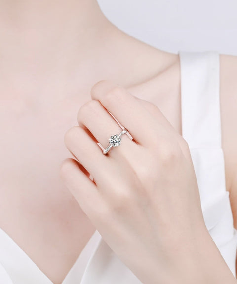 Bague Moissanite « Agathe »